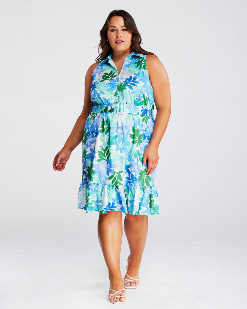 Front of a model wearing a size 3X Travola Dress in Print by Estelle. | dia_product_style_image_id:283583